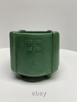 Weller Arts & Crafts Matte Green 5 Vase with Squares and Buttresses