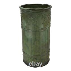 Weller Bedford Matte Green 1910s Arts and Crafts Pottery Umbrella Stand 17