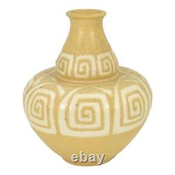 Weller Camelot 1914 Vintage Art Pottery Yellow Ceramic Vase