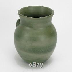 Weller Pottery 6 5/8 Kenova frog on water lily vase matte green Arts & Crafts