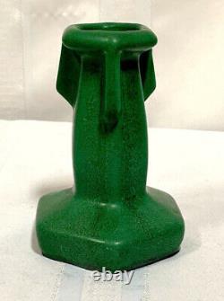 Weller Pottery, Bedford Matt Green, Buttressed Bud Vase Great Arts & Crafts Form