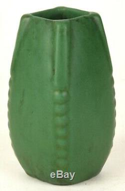 Weller Pottery Bedford Matte Green Arts And Crafts 5.5 Tall Vase