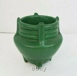 Weller Pottery Bedford Matte Green Arts & Crafts Vase Circa 1915