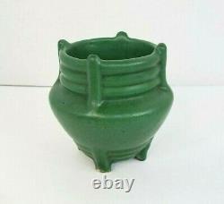 Weller Pottery Bedford Matte Green Arts & Crafts Vase Circa 1915