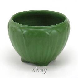 Weller Pottery Bedford Matte green arts & crafts 6.5 dia leaf jardiniere vase
