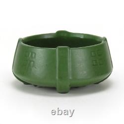 Weller Pottery Bedford Matte green arts & crafts 7.75 dia 4 buttress bowl