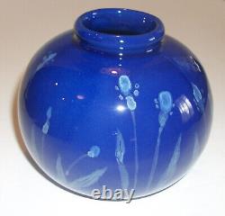 Wellfleet Studio Pottery Massachusetts Decorated Vase Signed Vintage Arts Crafts