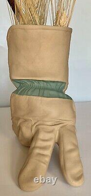 X RARE Pop Art MCM MICHAEL HARVEY Craft Sculptured Garden Glove Ceramic Vase EXC