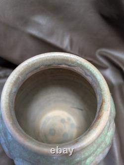 Zanesville Arts&Crafts Pottery Vase 795 Gourd Form, Amazing Green Glaze, 8 1/2