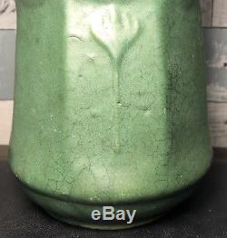 Zanesville Pottery Arts & Crafts Pottery Matte Green Elephant Leg Vase