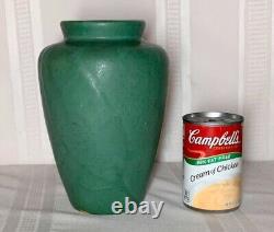 Zanesville Pottery, Arts & Crafts Tobacco Leaf Vase, Deep Matte Green, Nice