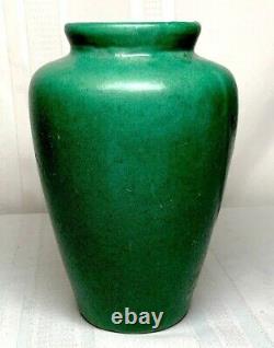 Zanesville Pottery, Arts & Crafts Tobacco Leaf Vase, Deep Matte Green, Nice