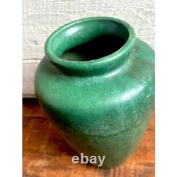Zanesville Pottery Arts and Crafts tobacco leaf stoneware vase matte green glaze