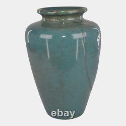 Zanesville Stoneware 1930s Arts And Craft Pottery Blue Leaf Vase 102